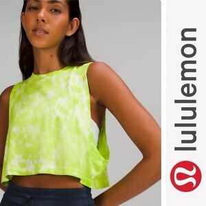 🍋 Lululemon tie dye crop top, size 6